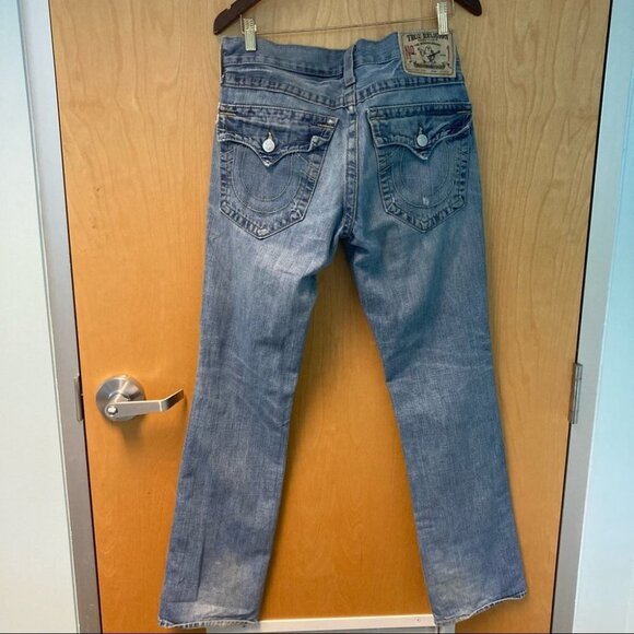 TRUE RELIGION Sz 30 X 34 Ricky  Light Medium Wash Distressed Jeans - Picture 11 of 14